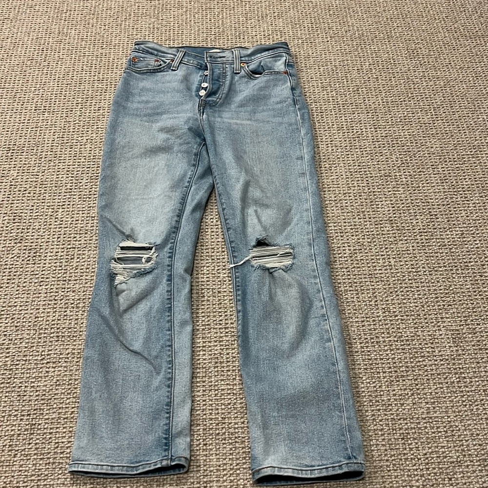 Womens Levi jeans!